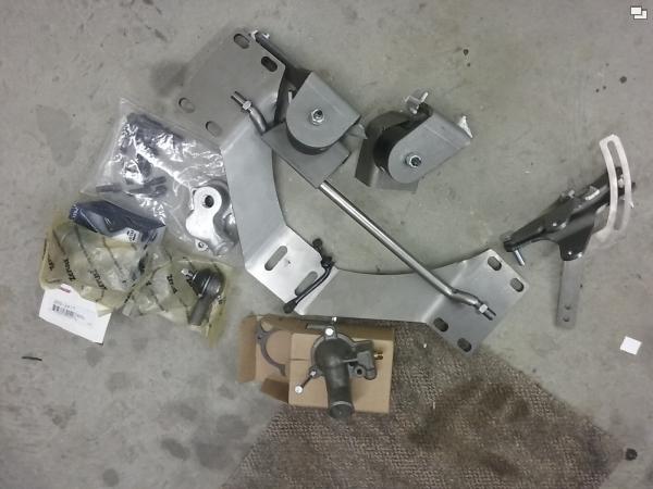 Various components for V6 Conversion Modified Thermostat housing Water neck engine and tranny bracket crosslink etc  20161227_182114.jpg